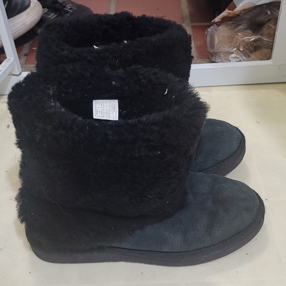 Ugg Women's Patten Boots